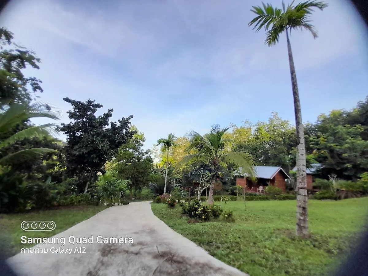 Lanta Para Hut Koh Lanta